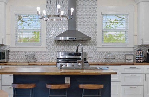 Fort Worth House | Historic Craftsman between Downtown & Stockyards