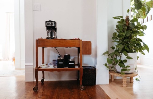 Downtown Little Rock House | Historic Cumberland Magnolia, steps from restaurants, shopping and coffee shops.