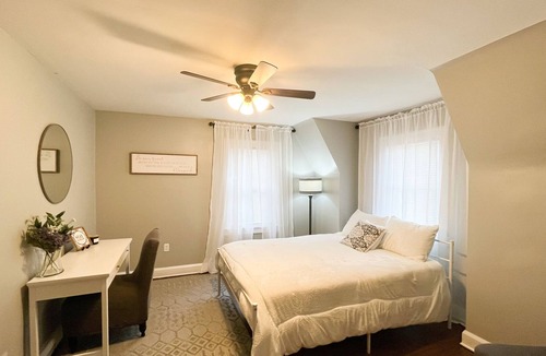 Youngstown House | Historic District Gem