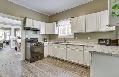 Franklin House | Historic District Haven! Walk Downtown + Fast WiFi