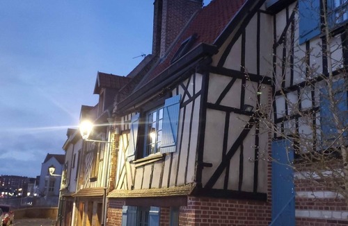 Saint-Leu House | Historic district of St Leu, city center, quiet, 5 min from the cathedral.