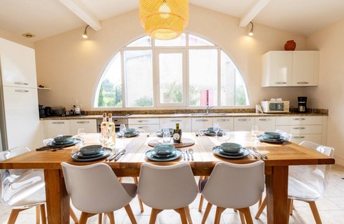 Trebes House | Historic Dovecote with Shared Pools on a Vineyard Estate