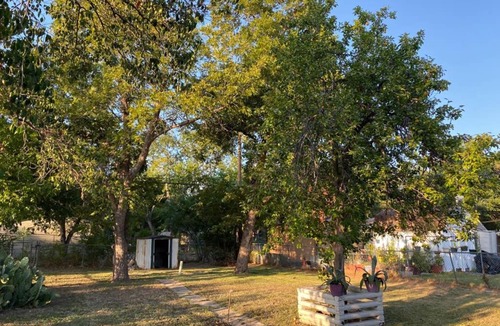 Highland Park House | *Historic Downtown* 1 Mile From It All!