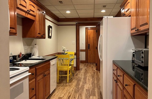 New Bern Condo | Historic Downtown Condo-1 Bedroom