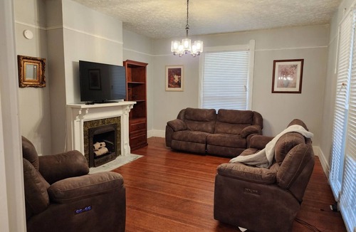 Lafayette House | Historic downtown home