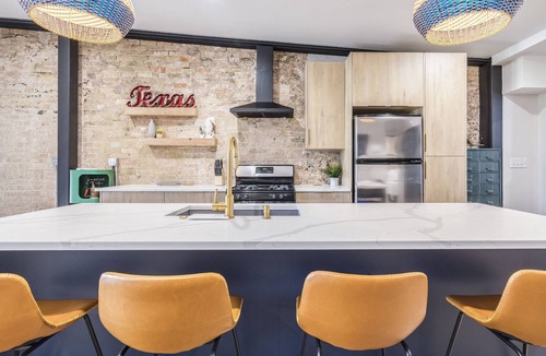Hutto House | Historic Downtown Hutto Townhome - Modern Comfort Meets Small-Town Charm