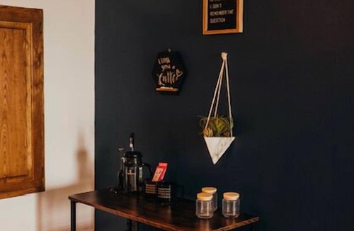 Waxahachie Apartment | Historic Downtown Loft