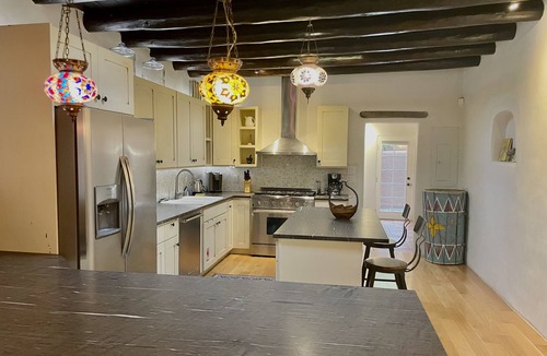 Northeast Santa Fe House | Historic Downtown Mansion, Walk to Plaza