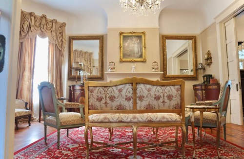 Natchez House | Historic Downtown Natchez Grand Victorian