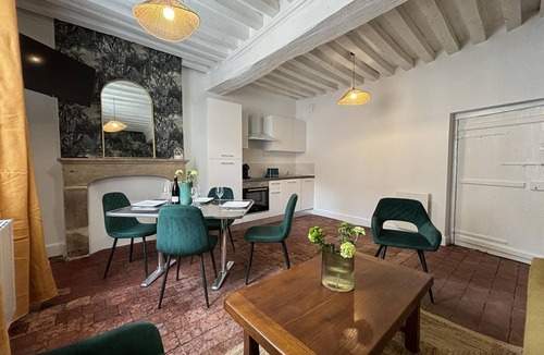 Moulins Apartment | Historic Duplex Apartment in the Heart of Moulins - Modern Comfort and Character