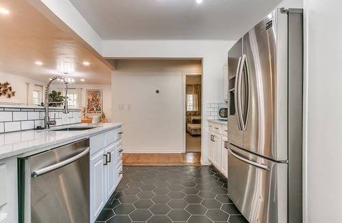 Central Oklahoma City House | Historic Elegance in Crown Heights - Steps to Parks, Minutes to Fun