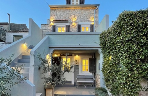 Jezera House | Historic Ensemble of two houses, garden, courtyard and parking