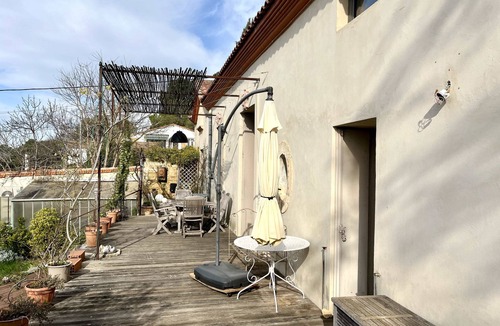 La Martelle House | Historic F6 residence with Wifi and terrace