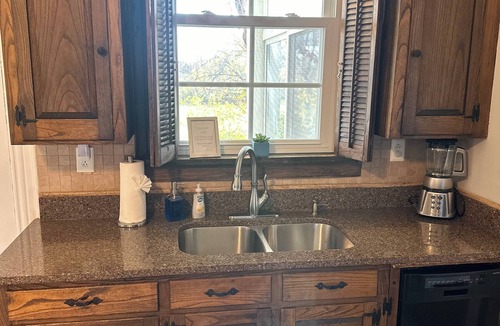 Arrington House | Historic Farmhouse in Arrington!