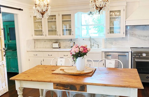 Fayetteville House | Historic Farmhouse near Round Top, Texas