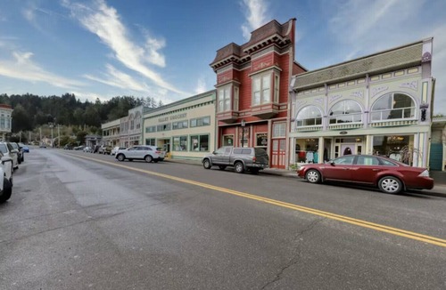 Ferndale House | Historic Ferndale Home