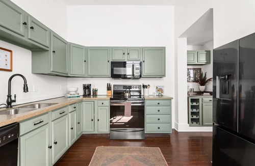 East End House | Historic Five Points Cottage | Walkable, King Bed, Pet-Friendly