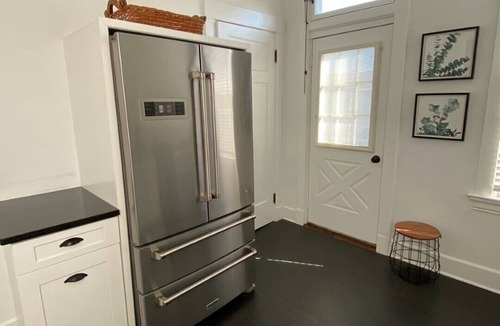 Covington Apartment | Historic Flat - 2 minutes from Cincinnati