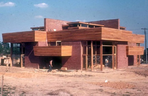 Ardmore House | Historic Frank Lloyd Wright home available for private stay