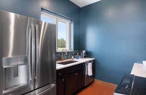 Glenview House | Historic Gaffney House, Exclusive River Estate