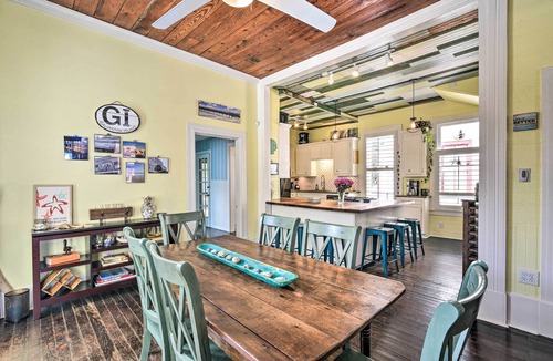 Galveston Cottage | Historic Galveston Hideaway, Walk to the Beach!