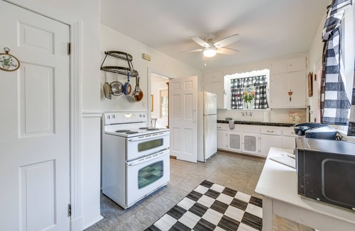 Glen Allen House | Historic Glen Allen Home ~ 11 Mi to Richmond!