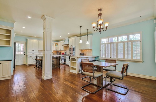Tech Terrace House | Historic Governor’s Mansion across from Texas Tech