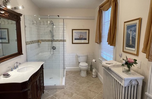 Brookville House | HISTORIC HALL HOUSE