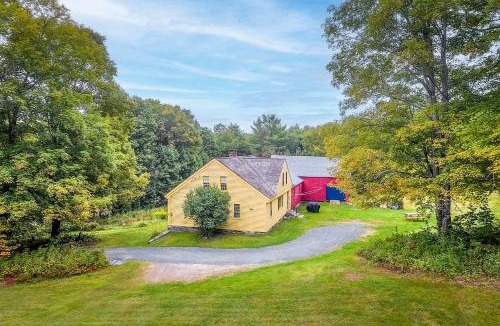 Enfield House | Historic Hanover Area Home, 16 Miles to Dartmouth!