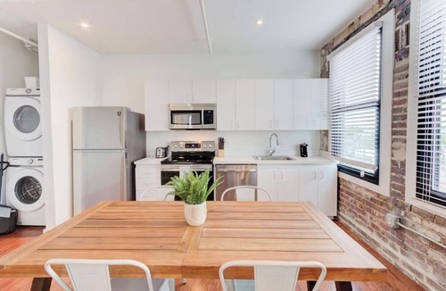 South Main Historic District Apartment | Historic Hideaway | Near Beale, Overton Park