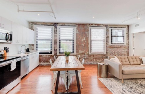 South Main Historic District Apartment | Historic Hideaway | Near Beale, Overton Park