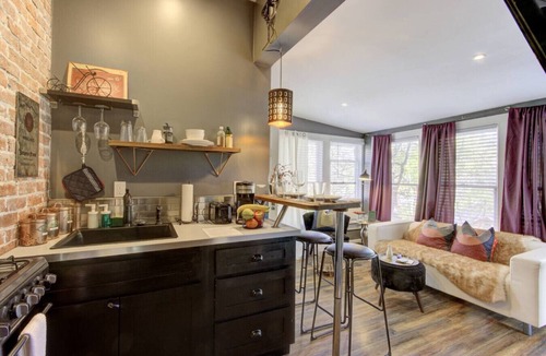 Midtown Apartment | Historic Hideaway | Walk to Overton Park & Bars