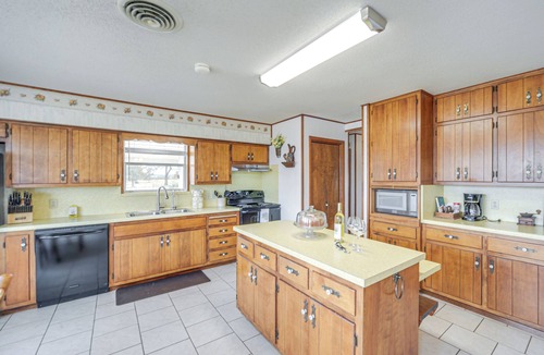 Fredericksburg House | Historic 'Hoffmann Ranch Haus' Near Wineries!