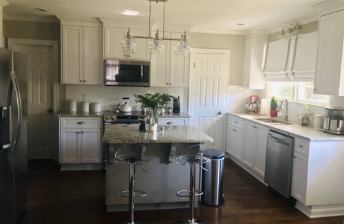 Forest Hills House | Historic Home 2 Miles from Course!