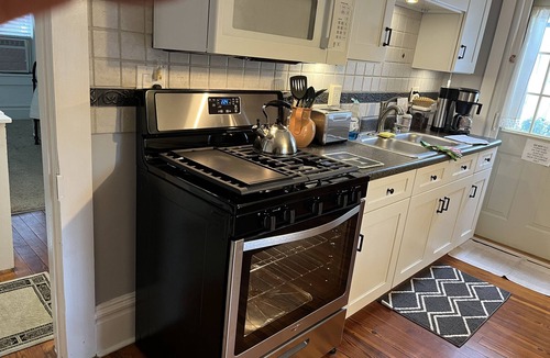 Tarpon Springs Apartment | Historic Home/Apt.