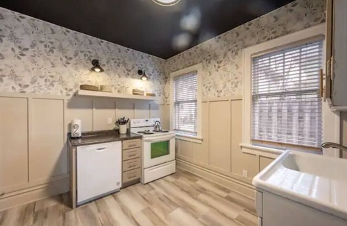 Red Wing Apartment | Historic Home in Red Wing Character & Convenience