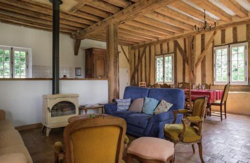Saint-Aignan House | Historic Home Saint-Aignan by Lake