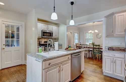 Southern Pines House | Historic Home w/hot tub, steps from everything!