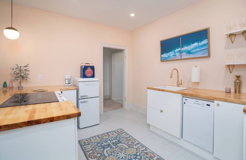 St. Augustine House | Historic home walking distance to Downtown St. Augustine and close to the beach!