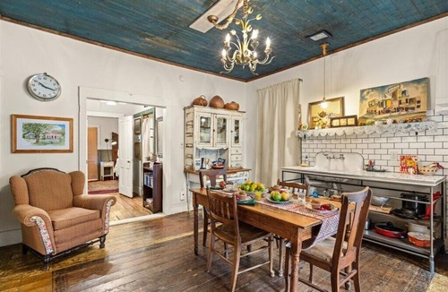 Granbury Cottage | Historic Home: Walking distance to historic square, beach, & hiking trail!