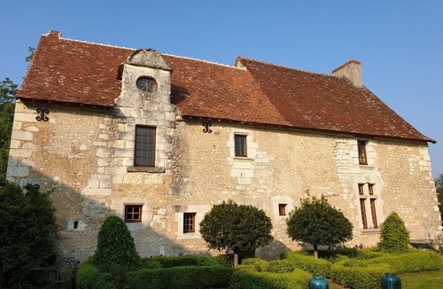 Les Bucherons Cottage | Historic home with heated pool & pets allowed, near Beauval Zoo