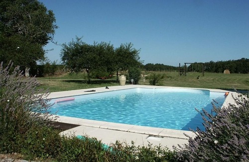 Les Bucherons Cottage | Historic home with heated pool & pets allowed, near Beauval Zoo