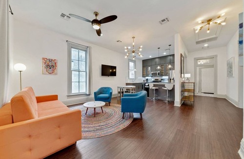 Southtown House | Historic home with heated lounge pool: Walk to downtown San Antonio & Alamodome!