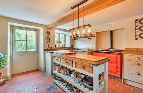 Twywell House | Historic House by River Nene & Beach Access