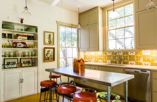 Southside House | Historic House on San Antonio River and Mission Trail next to Mission San Juan