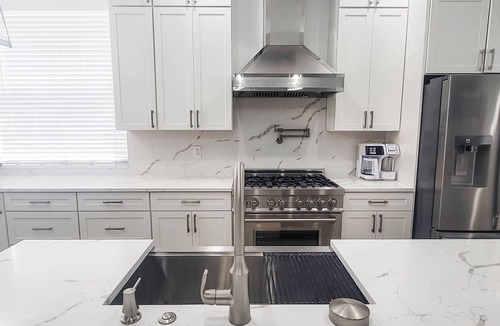 Hyde Park House | Historic Hyde Park Village Haven