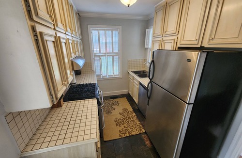 Macon House | Historic Ingleside Avenue Charm