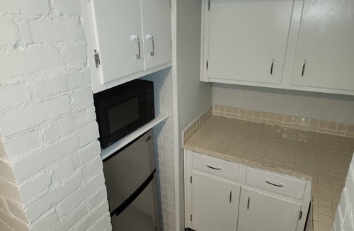 Macon House | Historic Ingleside Avenue Charm