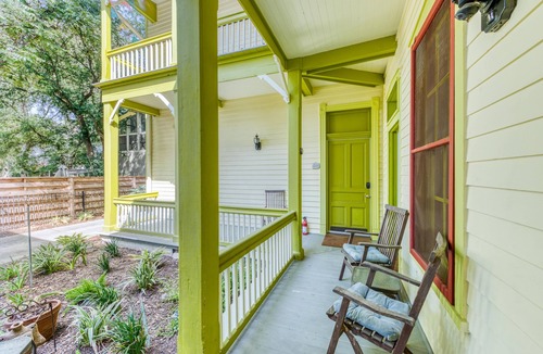Arsenal Apartment | Historic King William Loft | Down Town | Pearl