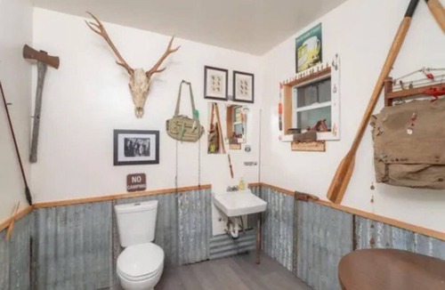 Roseburg Cabin | Historic Lodge on the North Umpqua River